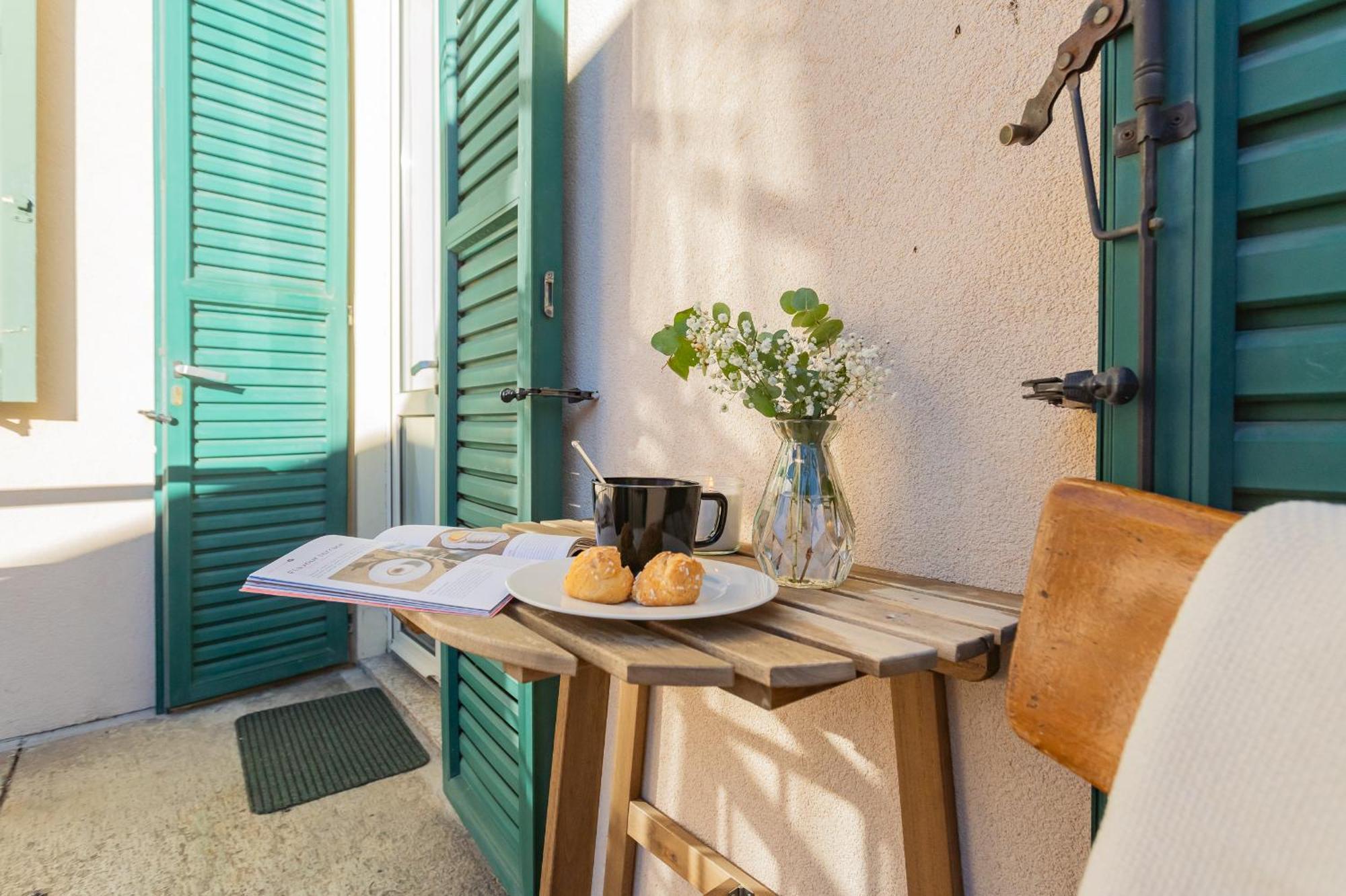 La Casa Di Nino By Rent All Como Exterior photo